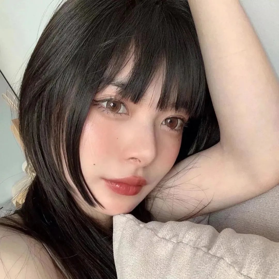 帕金顿夫人封面